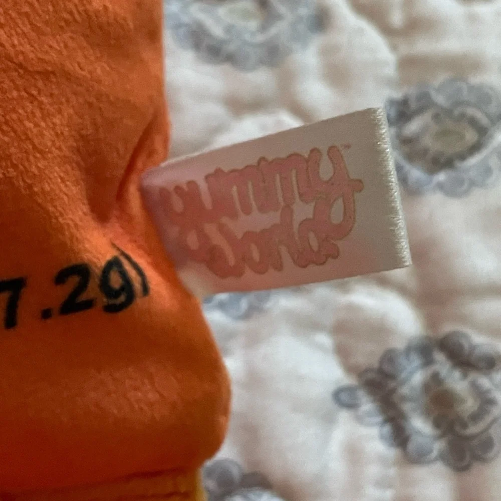 Yummy World Cheesy Puffs Plush - Picture 5 of 6